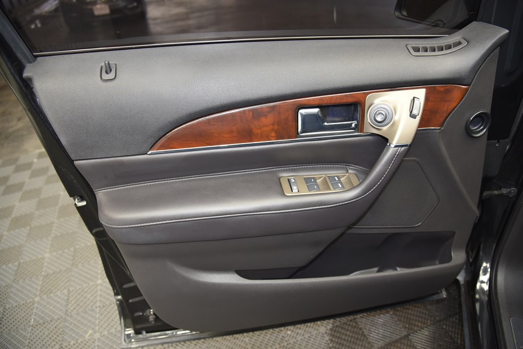 2015 Lincoln MKX Image 32