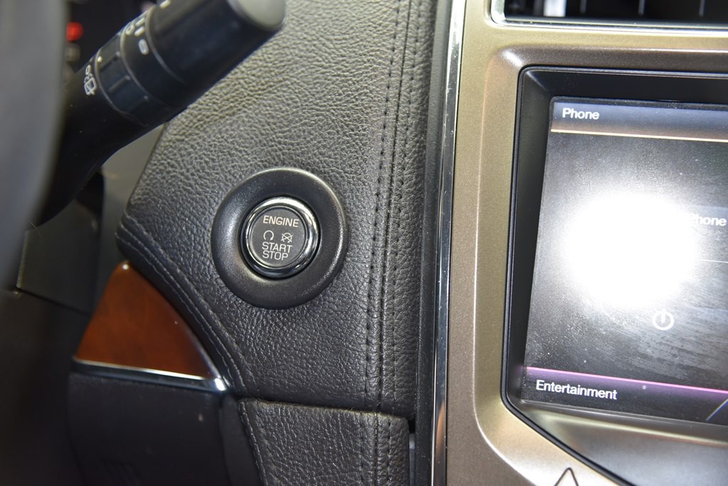 2015 Lincoln MKX Image 35