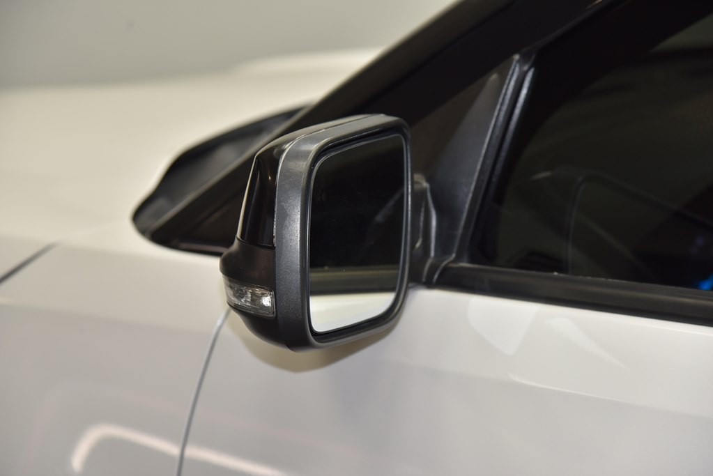 2018 Ford Explorer Image 13