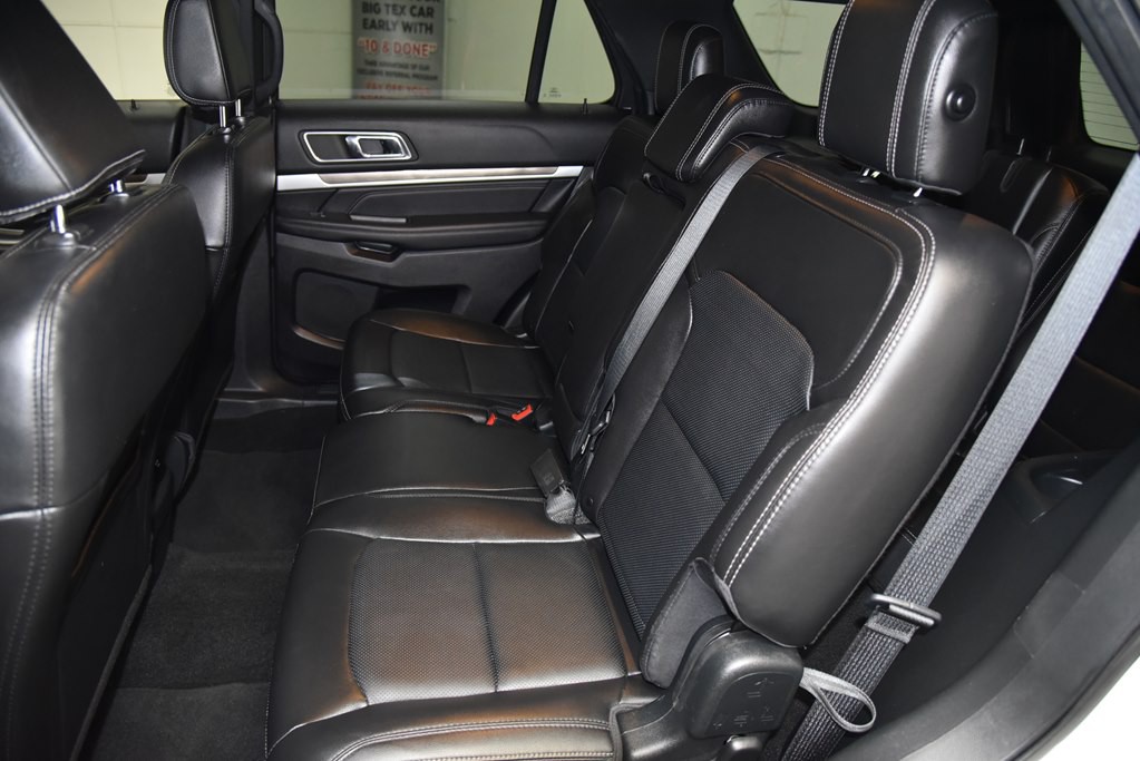 2018 Ford Explorer Image 21