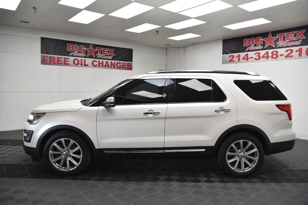 2017 Ford Explorer Image 2