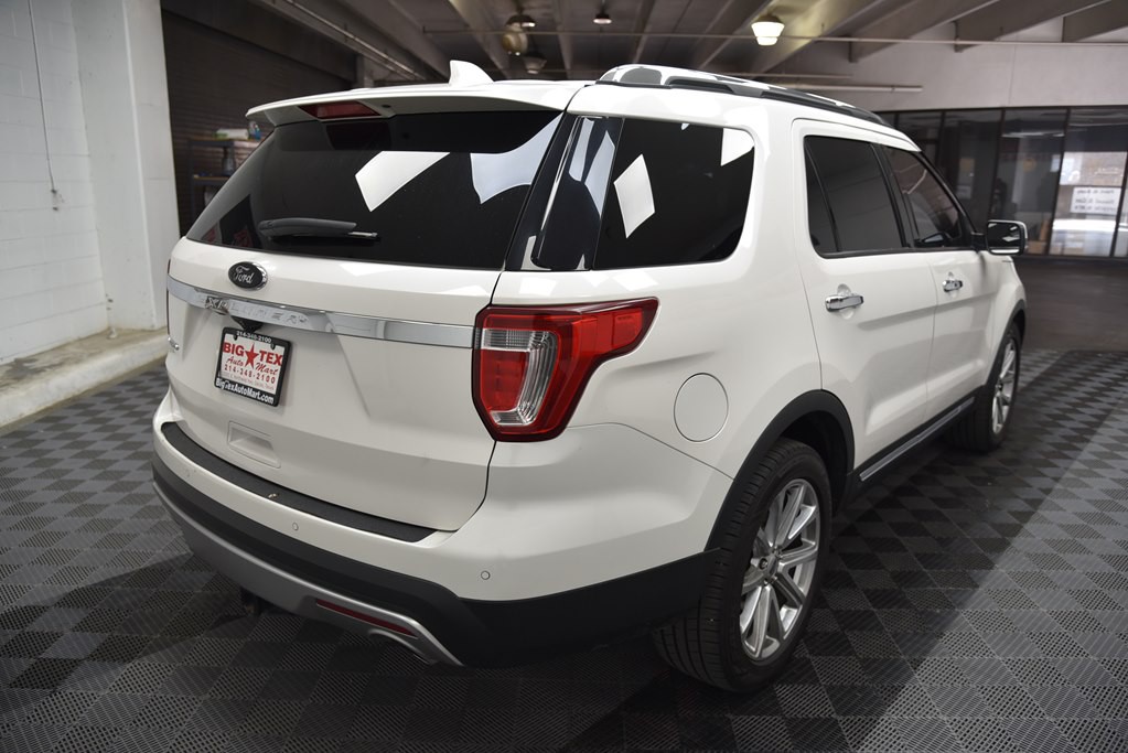 2017 Ford Explorer Image 5