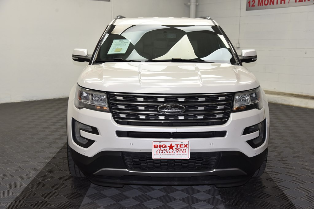 2017 Ford Explorer Image 8