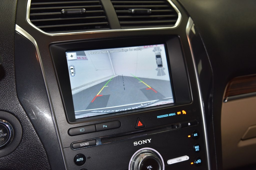 2017 Ford Explorer Image 37