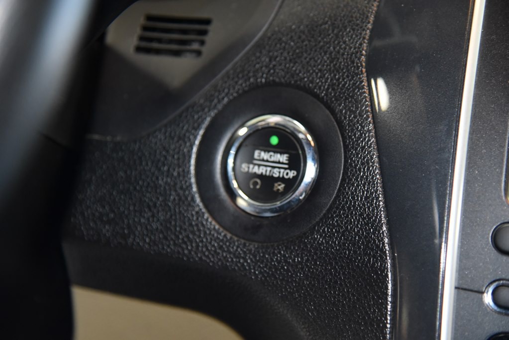 2017 Ford Explorer Image 39