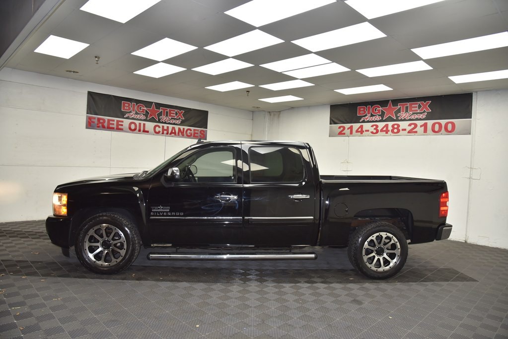 2010 Chevrolet Silverado 1500 Image 2