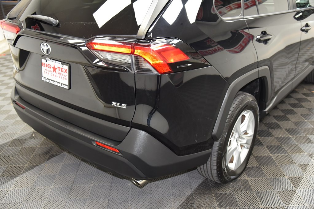 2019 Toyota Rav4 Image 14