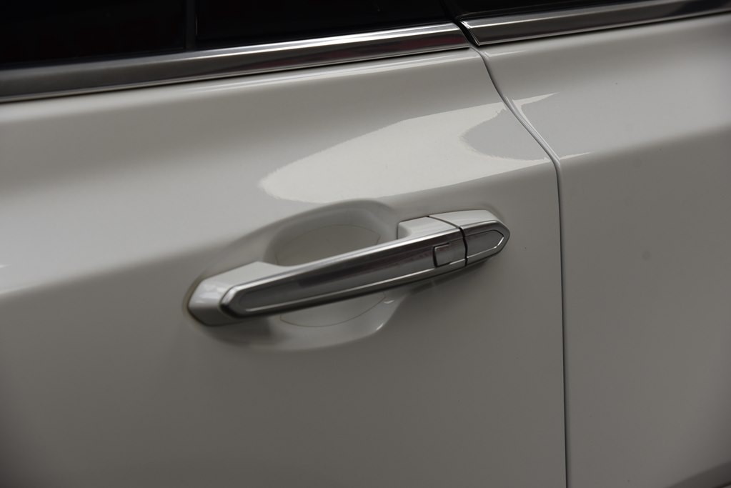 2017 Cadillac XT5 Image 12