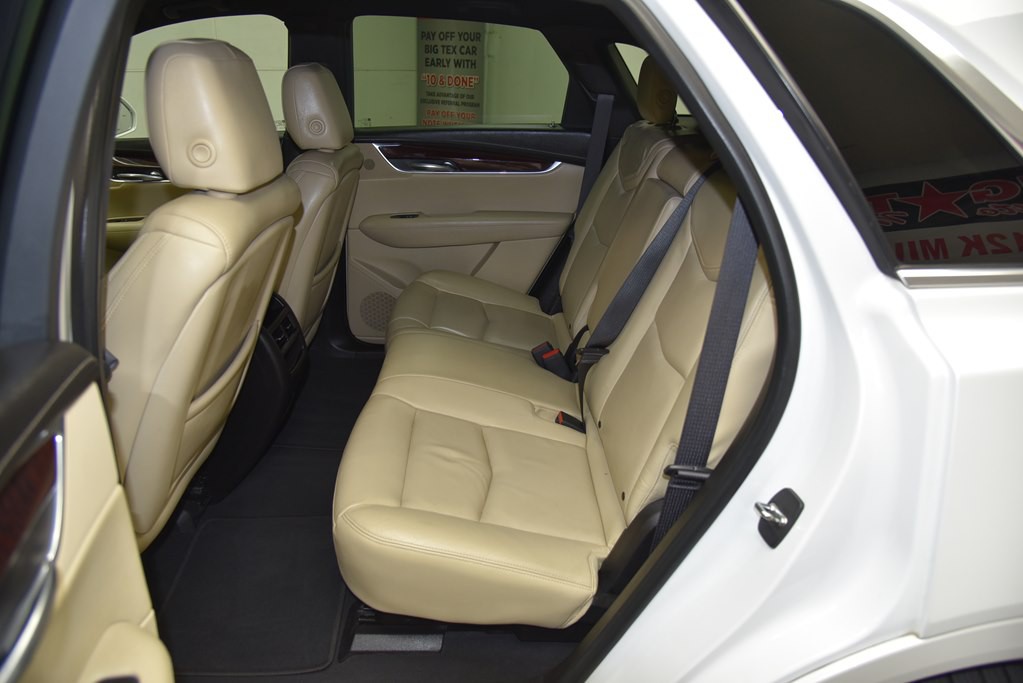 2017 Cadillac XT5 Image 13