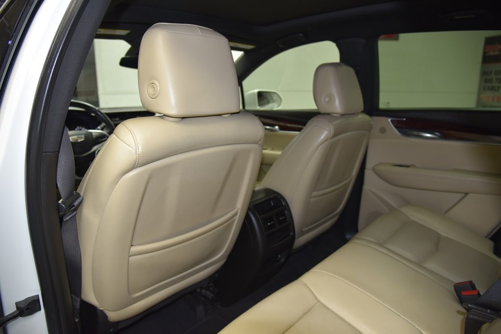 2017 Cadillac XT5 Image 14