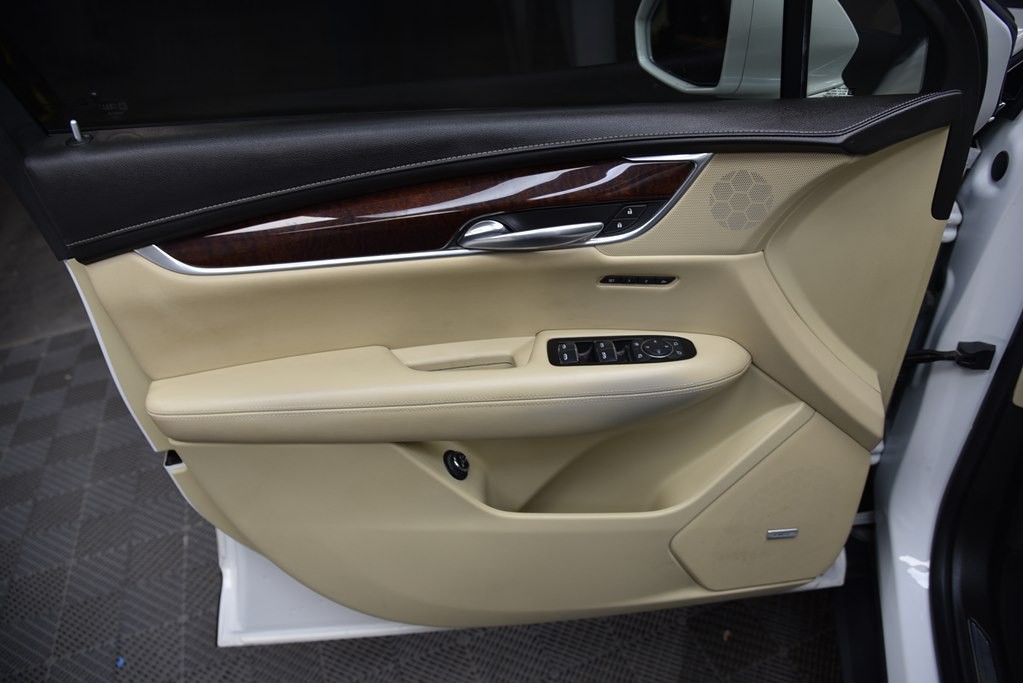 2017 Cadillac XT5 Image 30