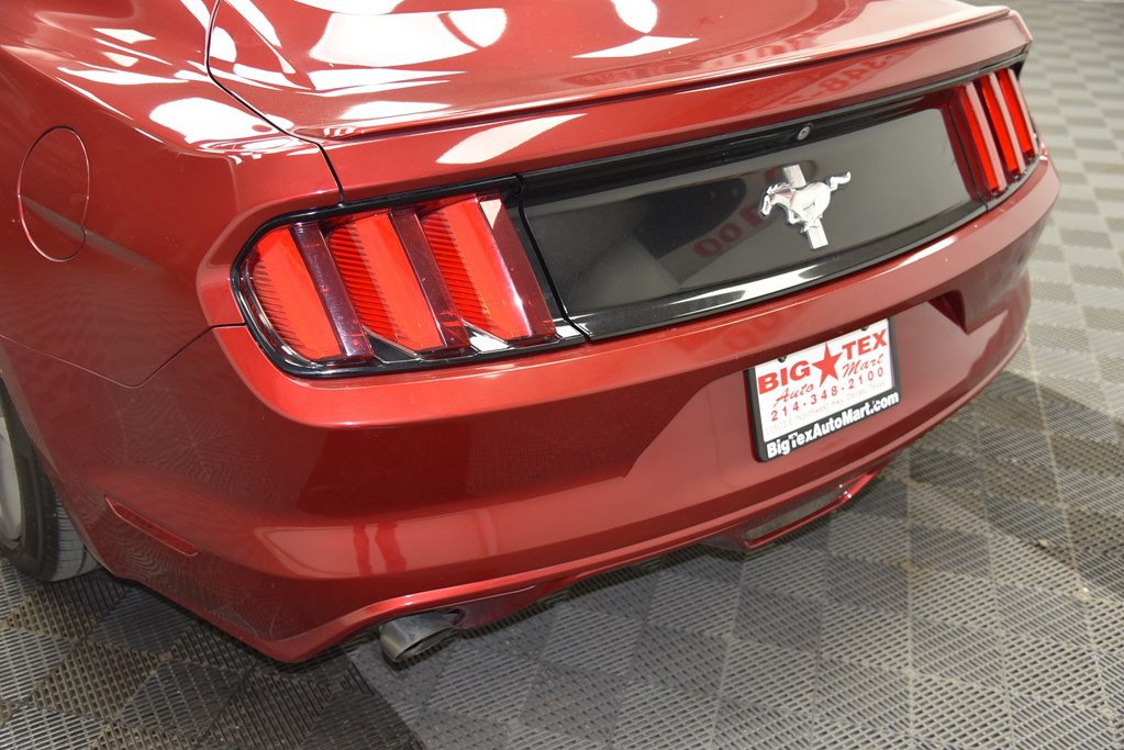 2016 Ford Mustang Image 14