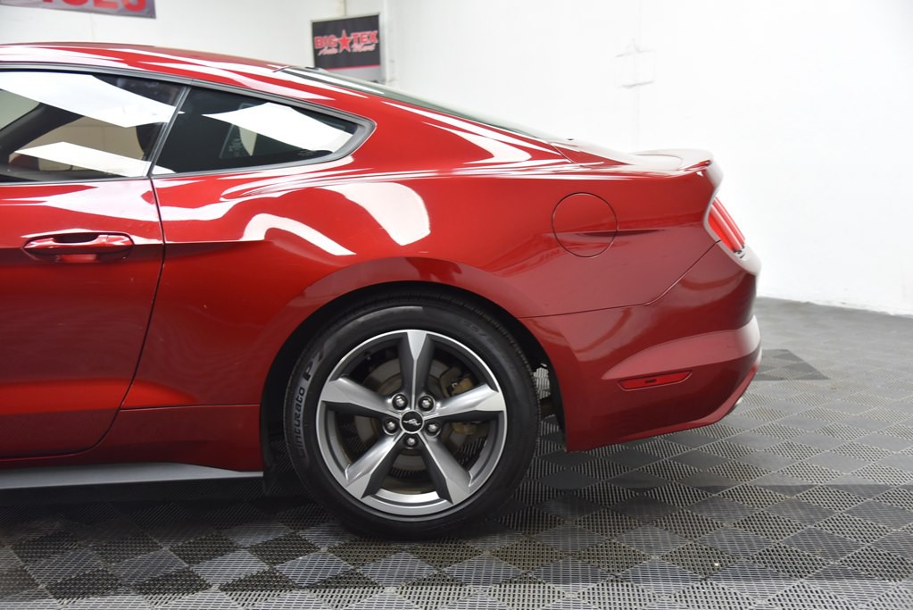 2016 Ford Mustang Image 22
