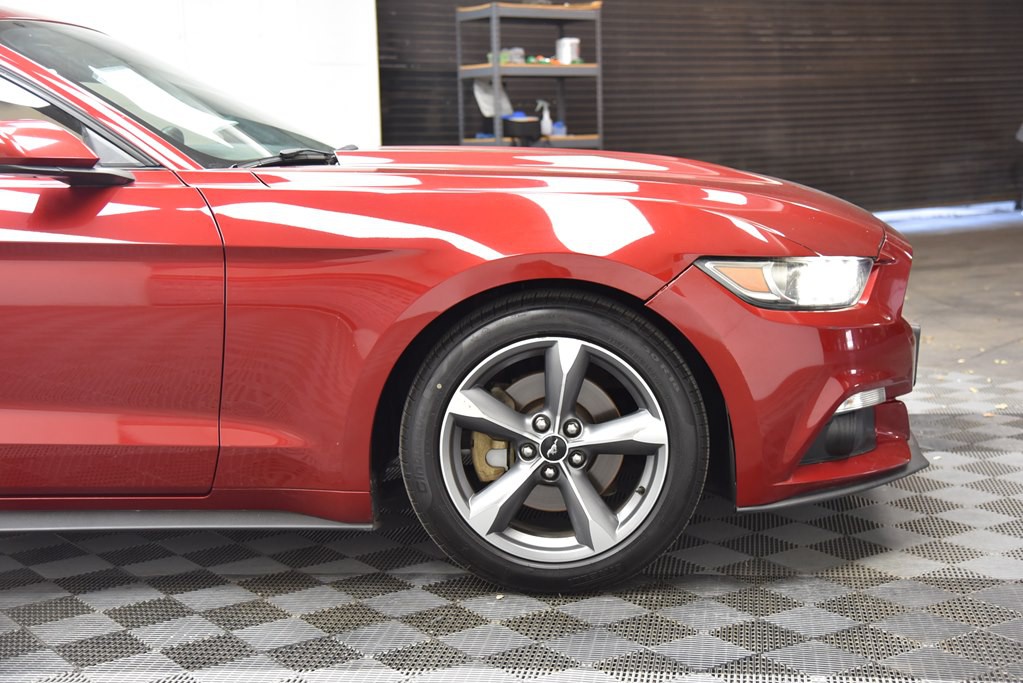 2016 Ford Mustang Image 24