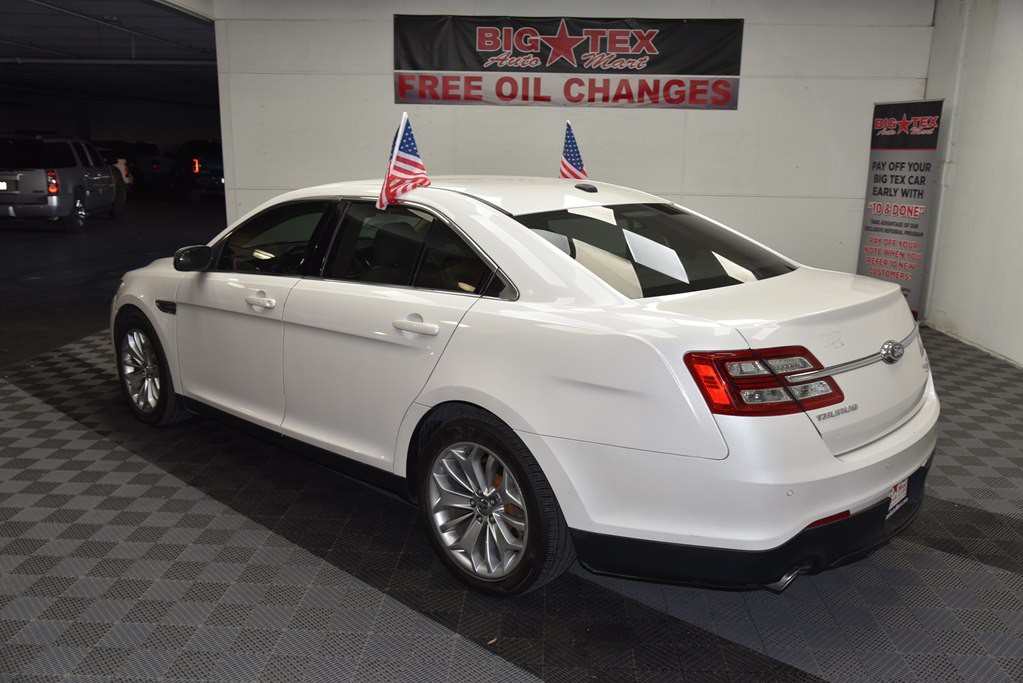 2014 Ford Taurus Image 3