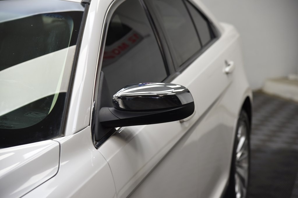 2014 Ford Taurus Image 9