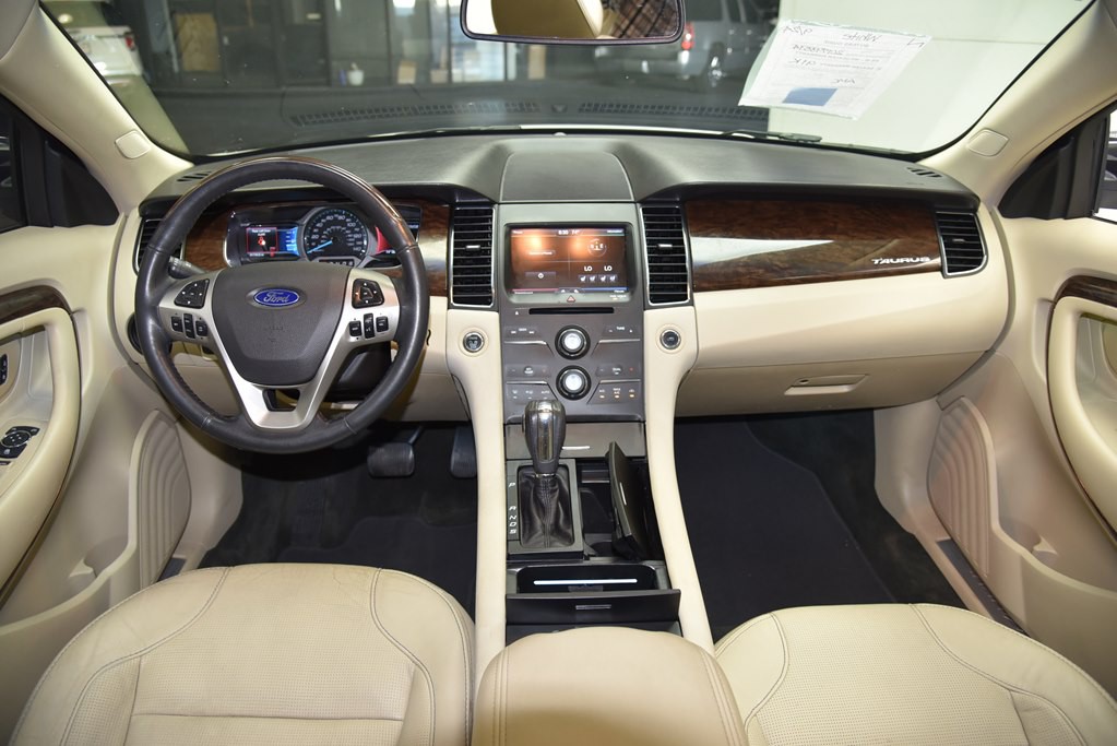 2014 Ford Taurus Image 27