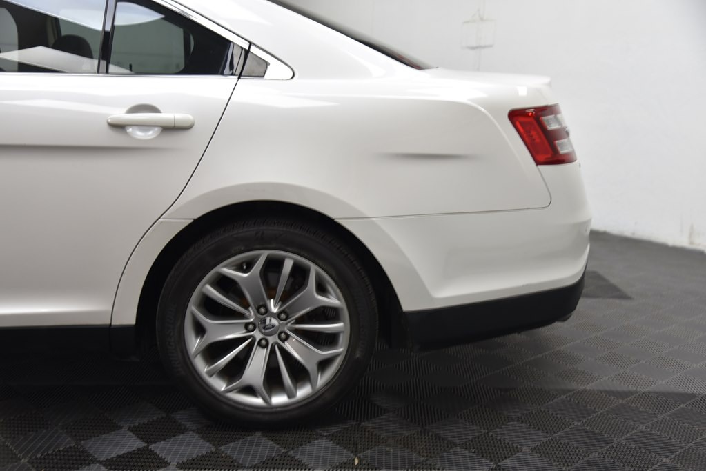 2014 Ford Taurus Image 35