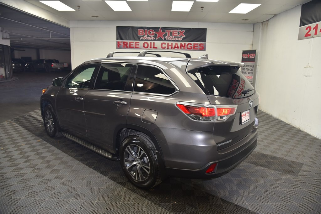 2016 Toyota Highlander Image 3
