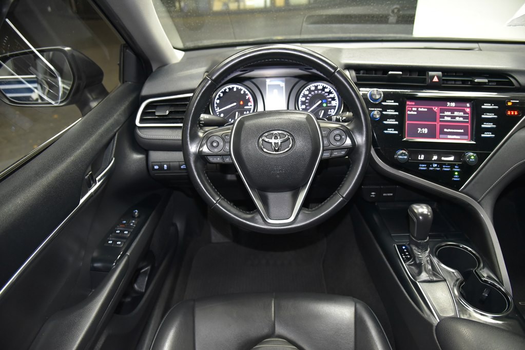 2018 Toyota Camry Image 23