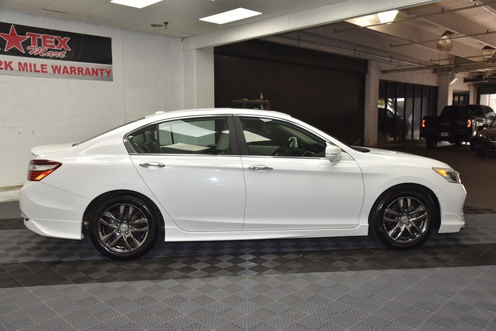 2017 Honda Accord Image 6