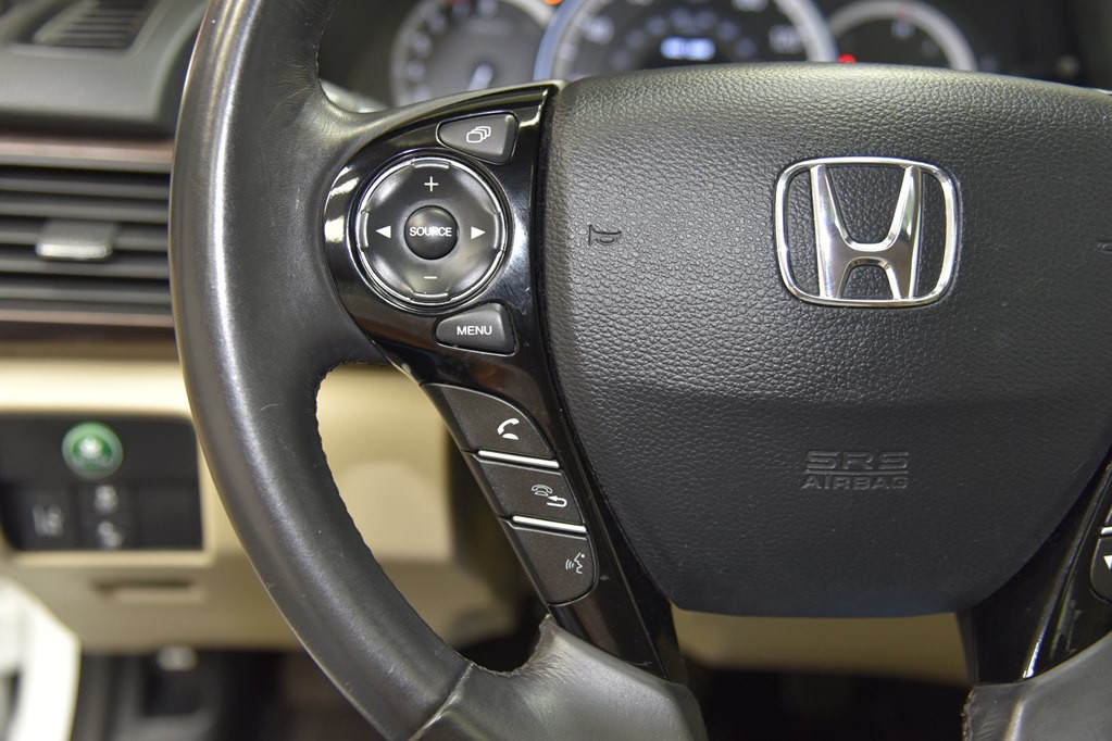 2017 Honda Accord Image 54