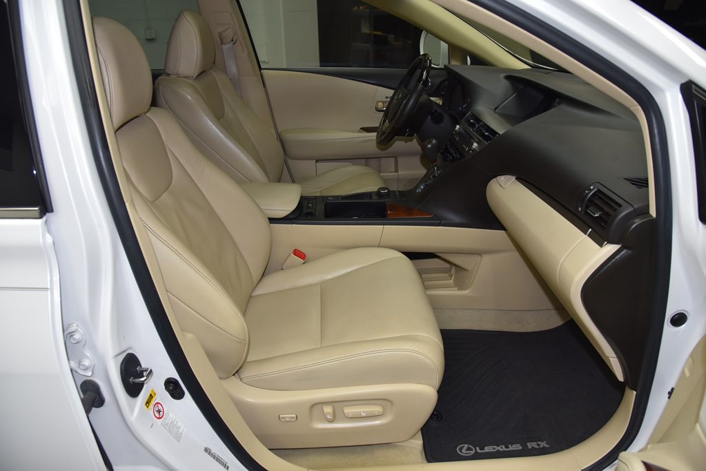 2013 Lexus RX Image 38
