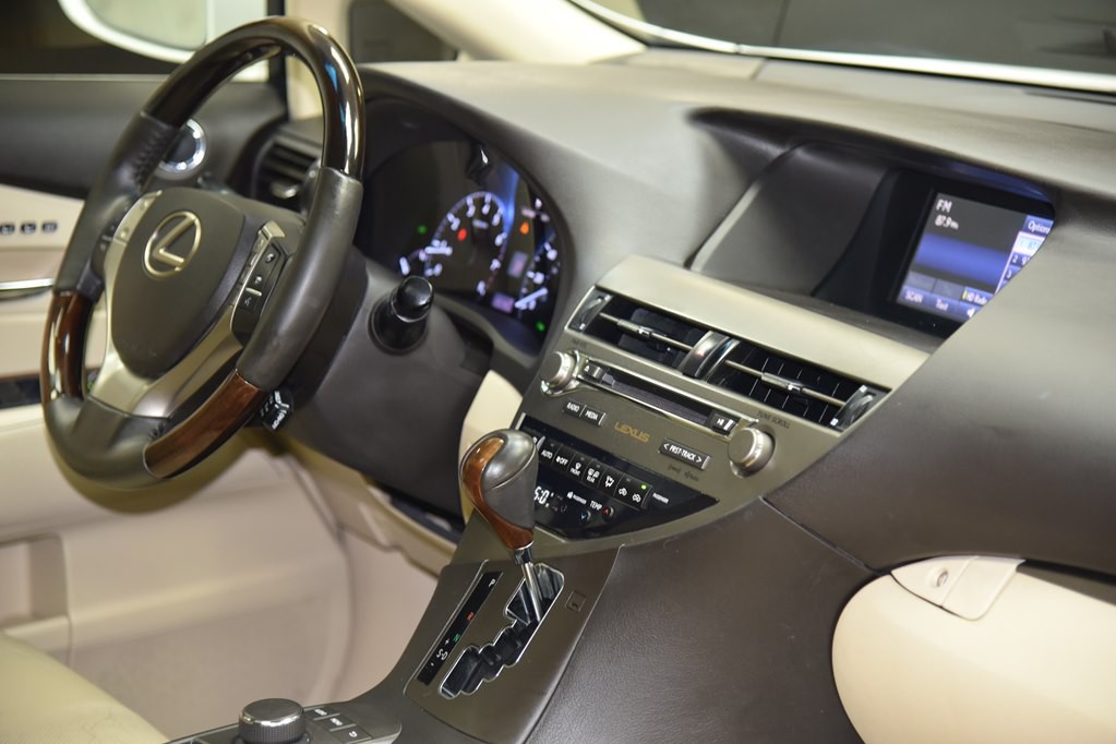 2013 Lexus RX Image 40