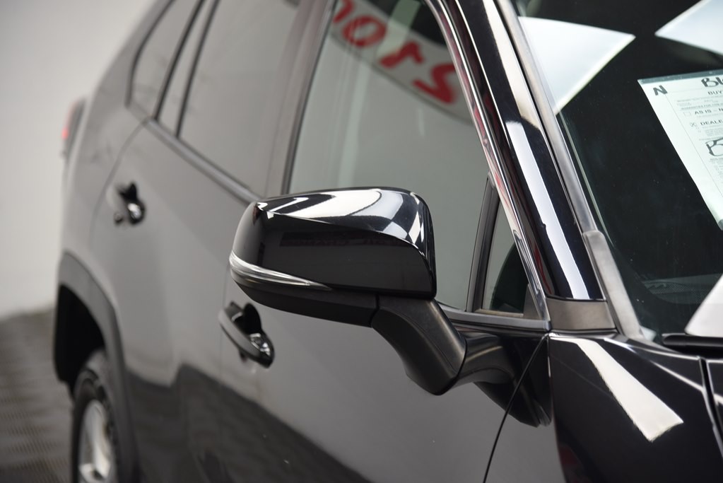 2019 Toyota Rav4 Image 13