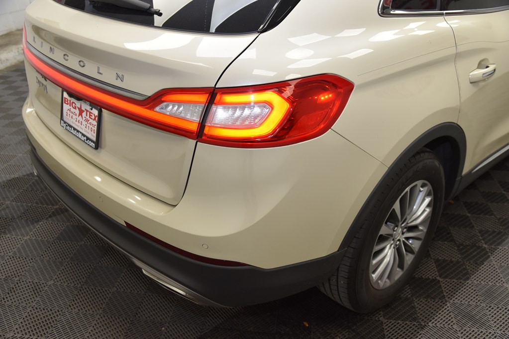 2018 Lincoln MKX Image 24