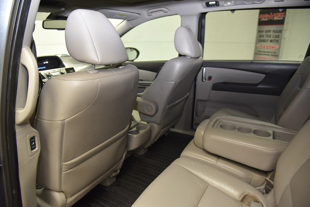 2016 Honda Odyssey Image 17