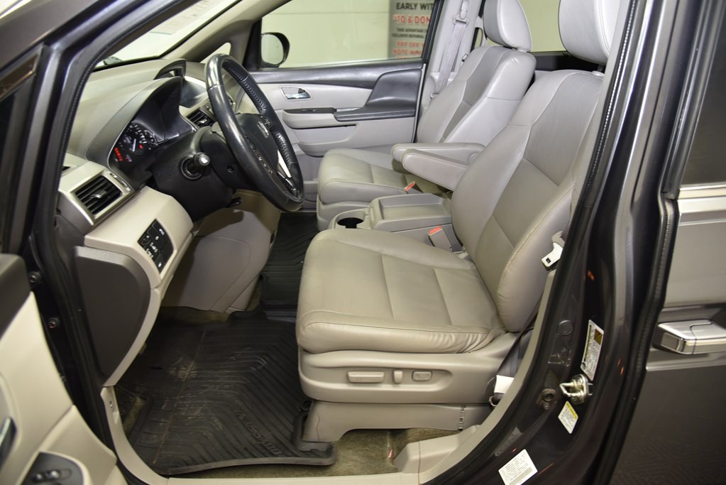 2016 Honda Odyssey Image 21