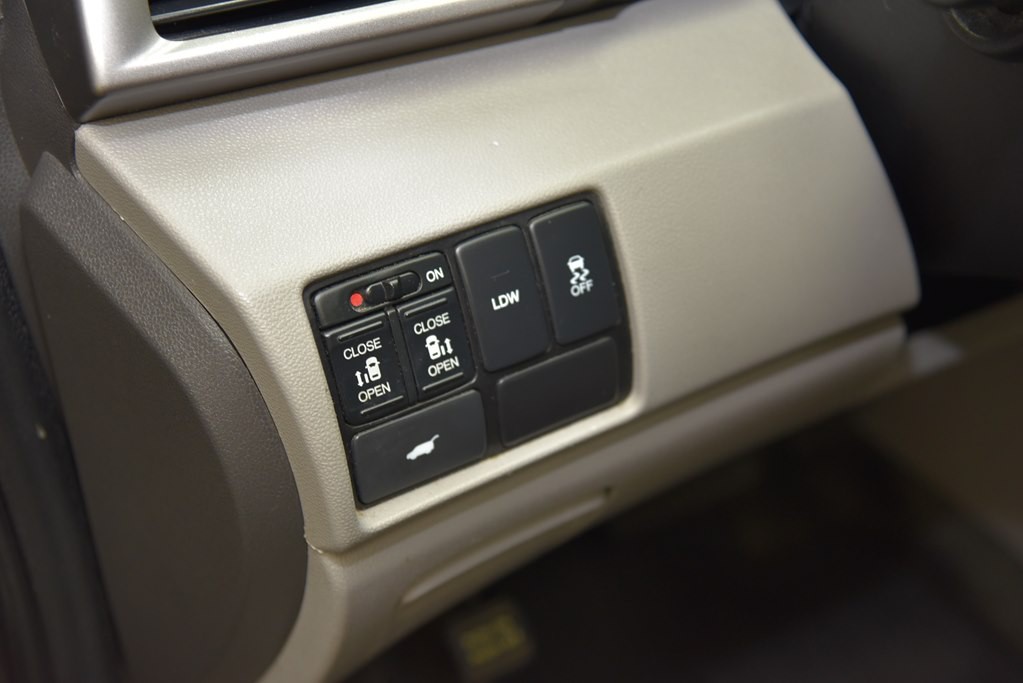 2016 Honda Odyssey Image 23