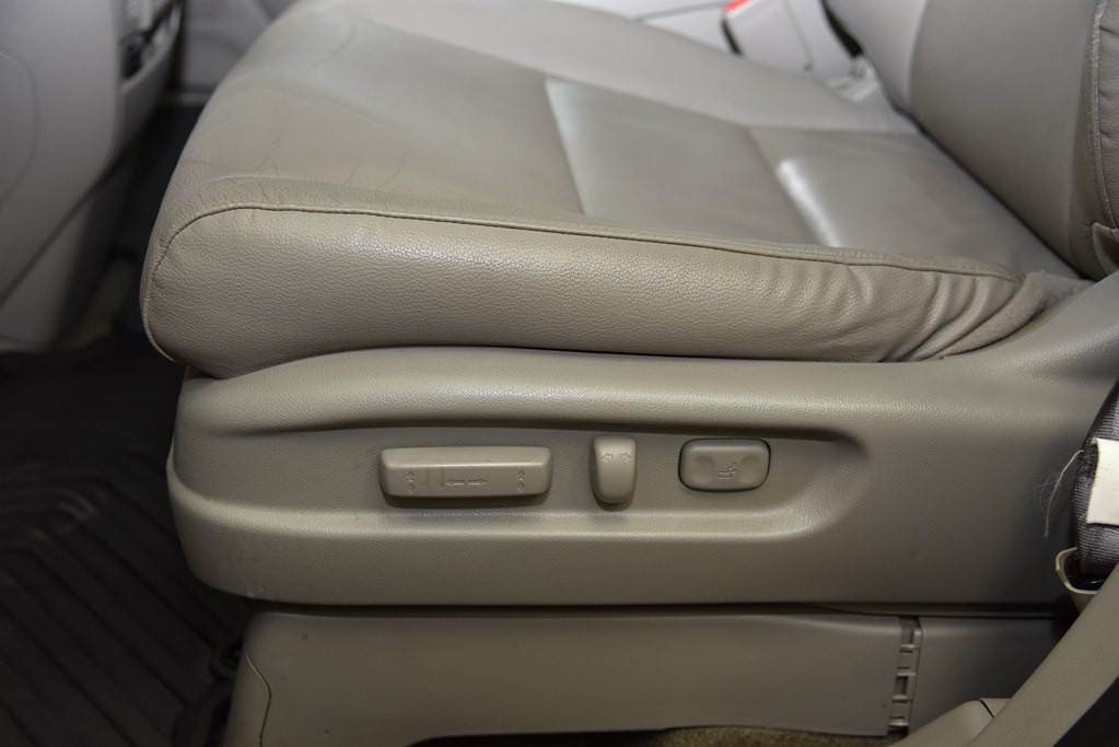 2016 Honda Odyssey Image 24