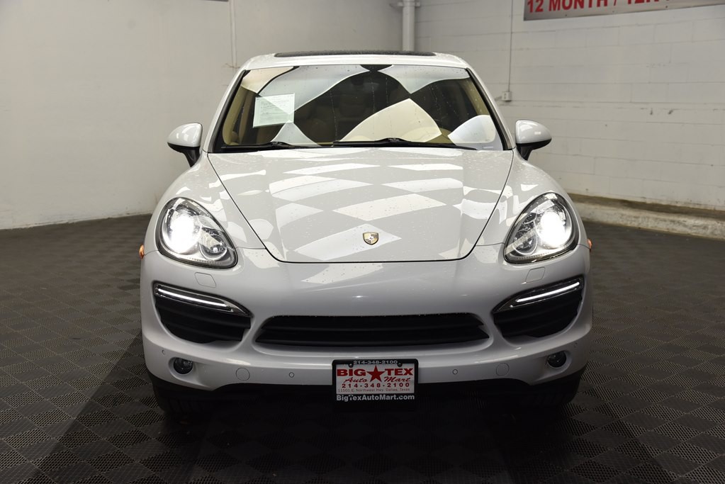 2014 Porsche Cayenne Image 16