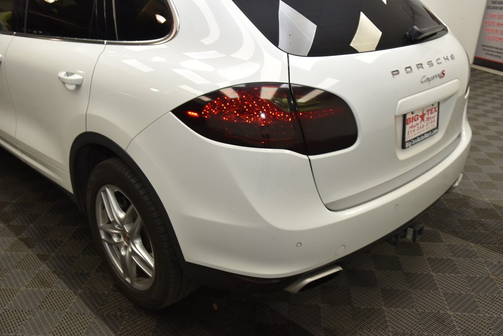 2014 Porsche Cayenne Image 18