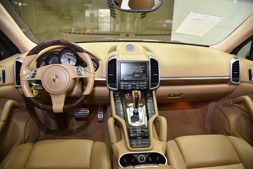 2014 Porsche Cayenne Image 29