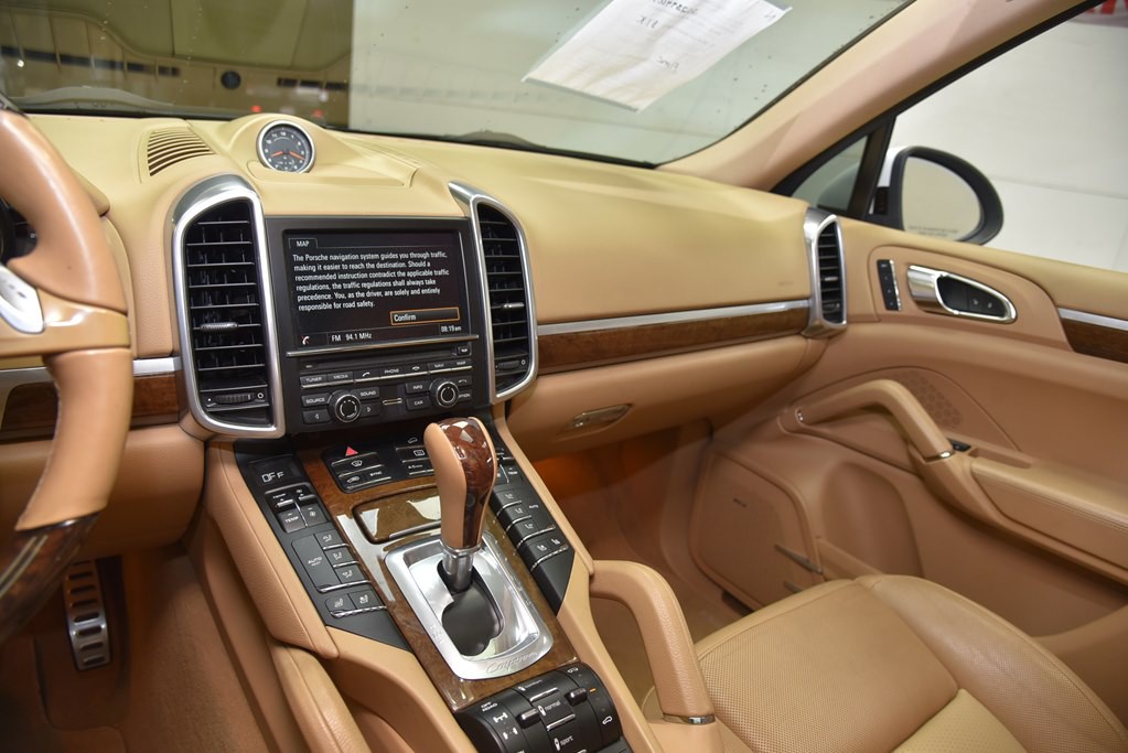 2014 Porsche Cayenne Image 31
