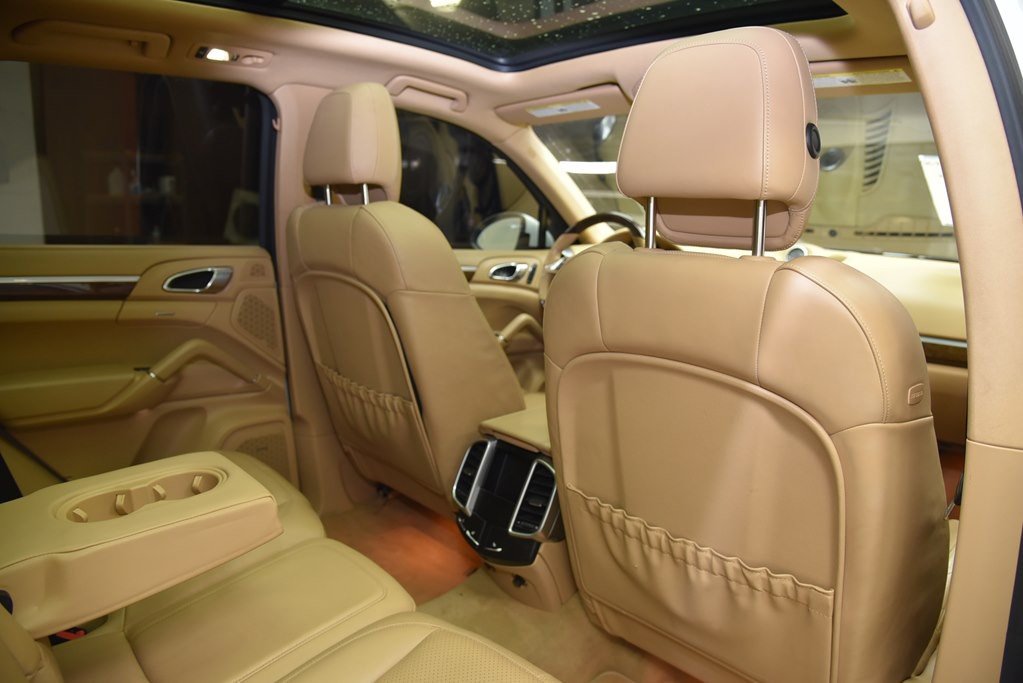 2014 Porsche Cayenne Image 52