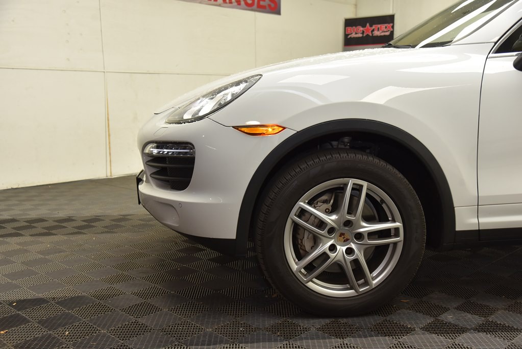 2014 Porsche Cayenne Image 58