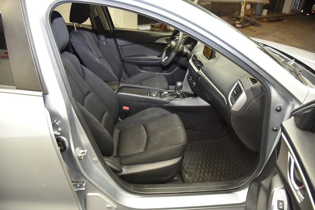 2017 Mazda Mazda3 Image 19