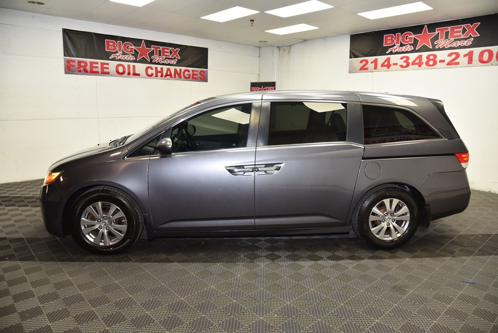 2016 Honda Odyssey Image 2