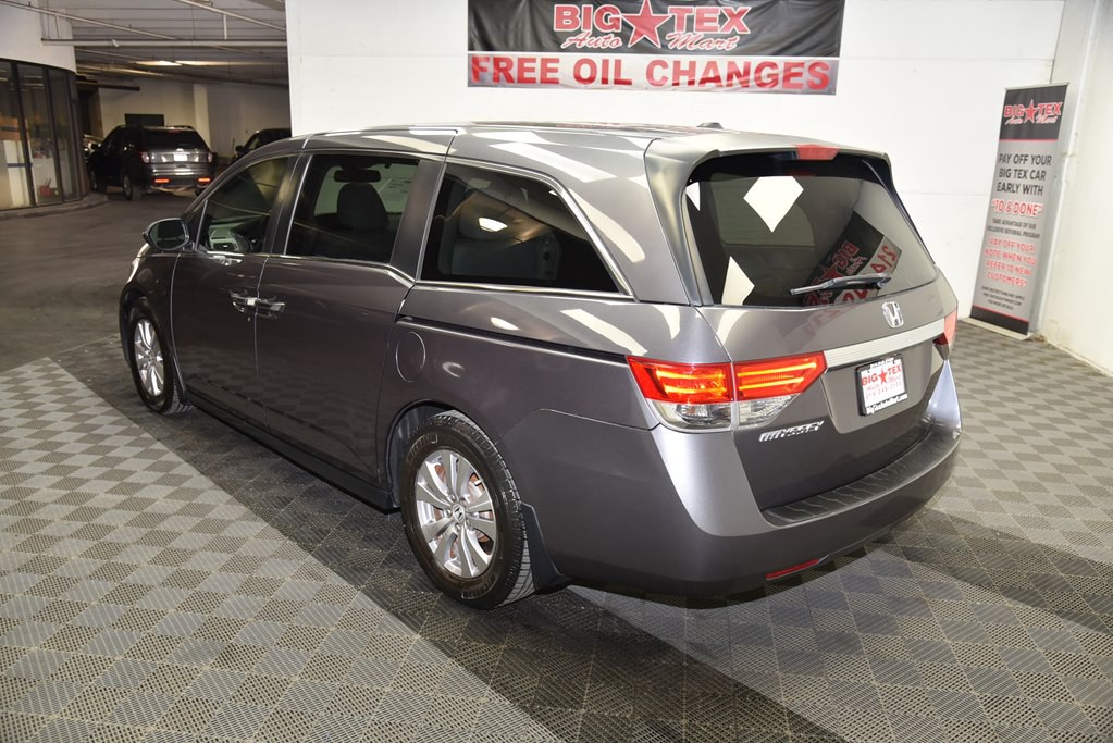 2016 Honda Odyssey Image 3