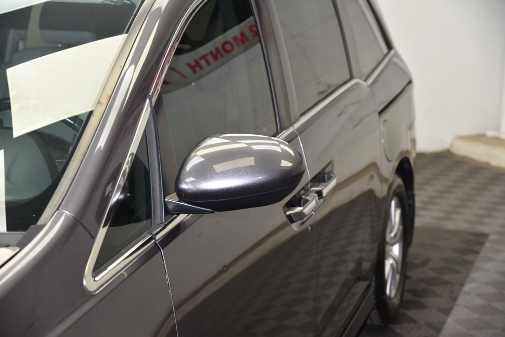 2016 Honda Odyssey Image 10