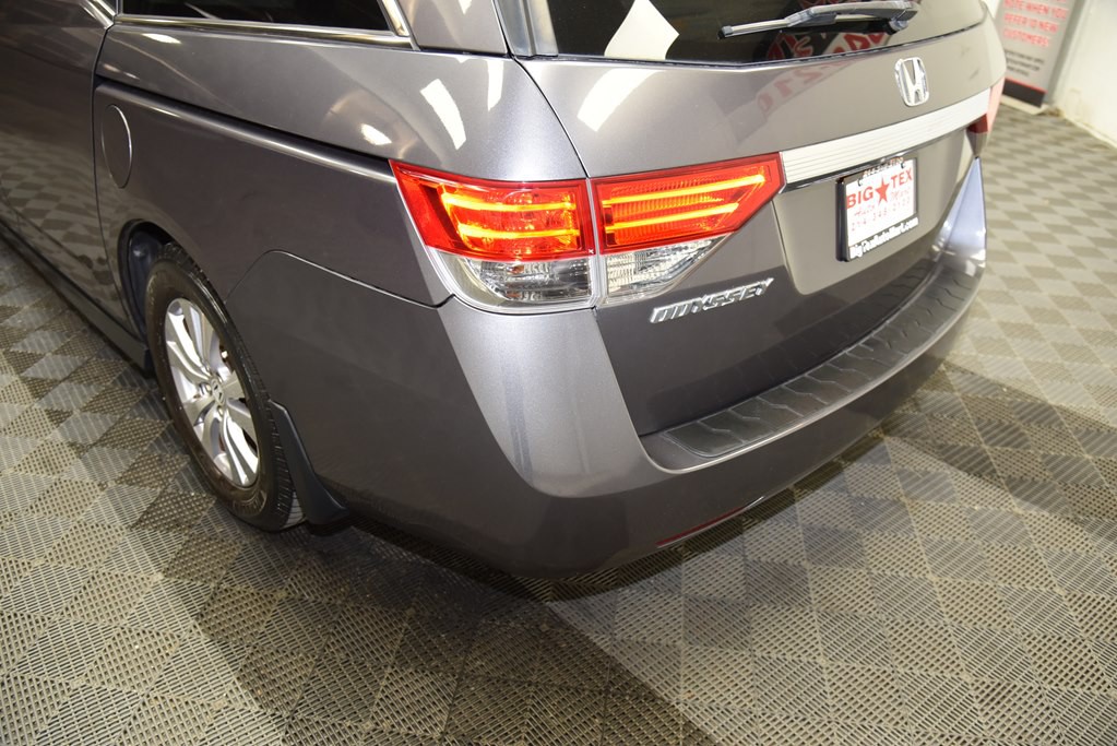 2016 Honda Odyssey Image 12