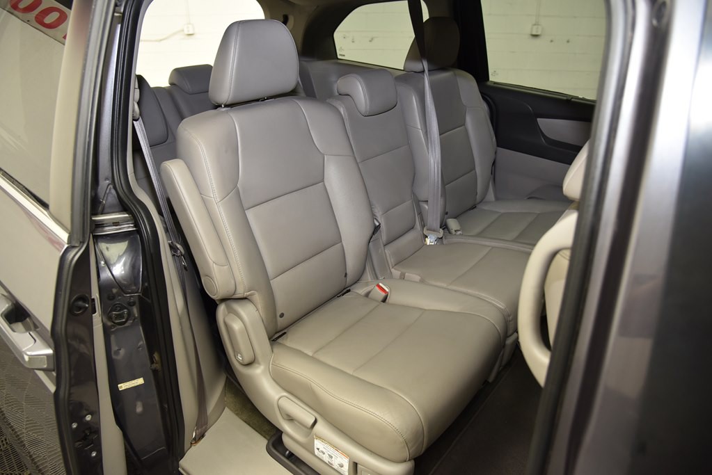 2016 Honda Odyssey Image 16