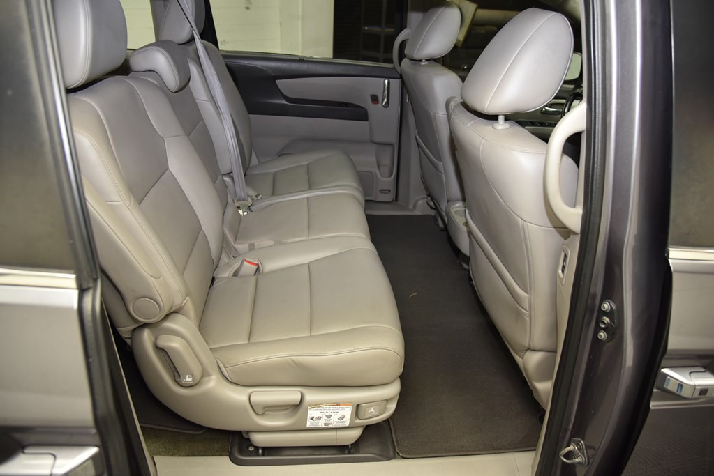 2016 Honda Odyssey Image 17