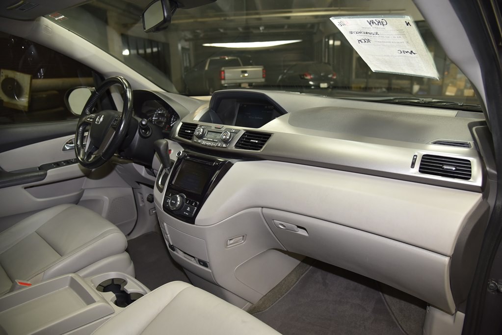 2016 Honda Odyssey Image 19