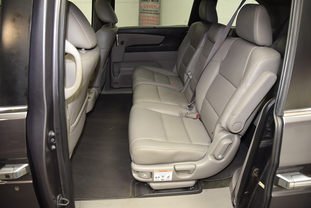 2016 Honda Odyssey Image 21