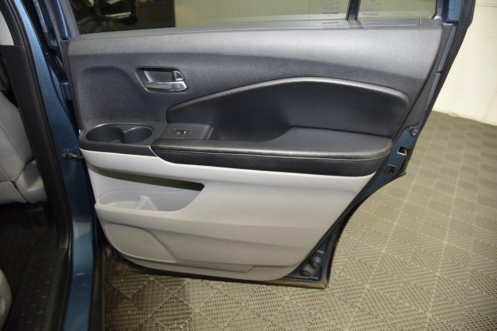 2016 Honda Pilot Image 18